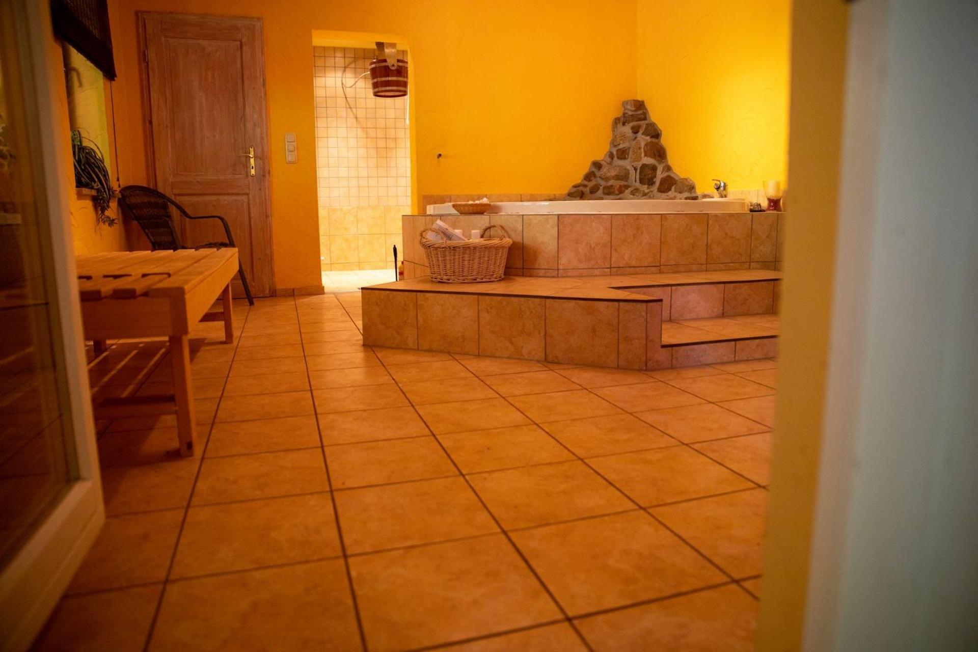 Landurlaub Auf Dem Mellenhof Apartment Funkenhagen Ngoại thất bức ảnh